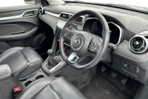 Vehicle Thumbnail 12