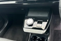 Vehicle Thumbnail 60