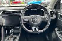 Vehicle Thumbnail 30