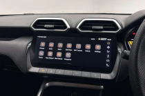 Vehicle Thumbnail 8