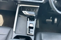 Vehicle Thumbnail 34