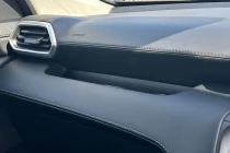 Vehicle Thumbnail 49