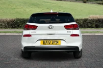 Vehicle Thumbnail 8