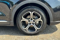 Vehicle Thumbnail 9
