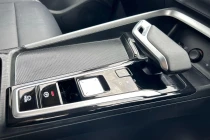 Vehicle Thumbnail 59