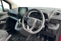 Vehicle Thumbnail 12