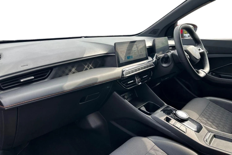 Vehicle Image - 3