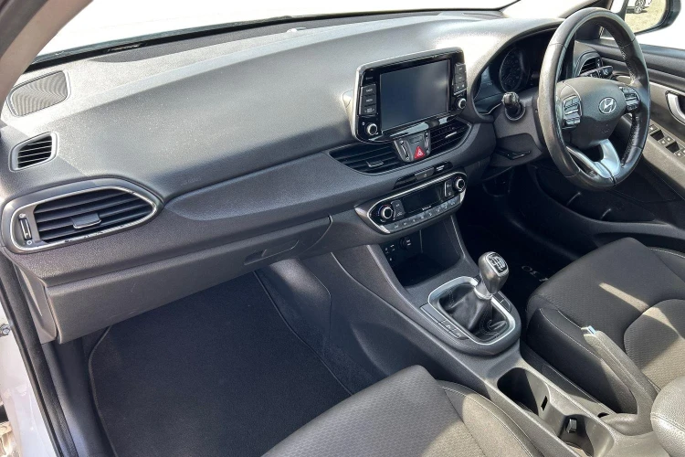 Vehicle Image - 2
