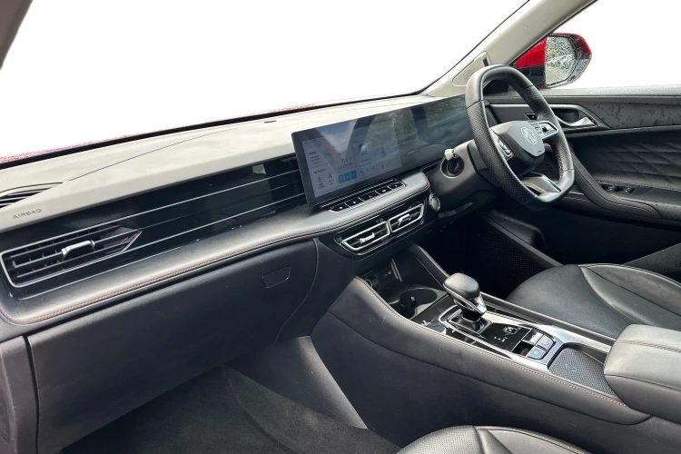 Vehicle Image - 3