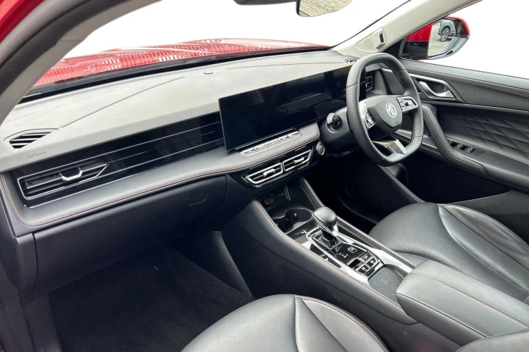 Vehicle Image - 3
