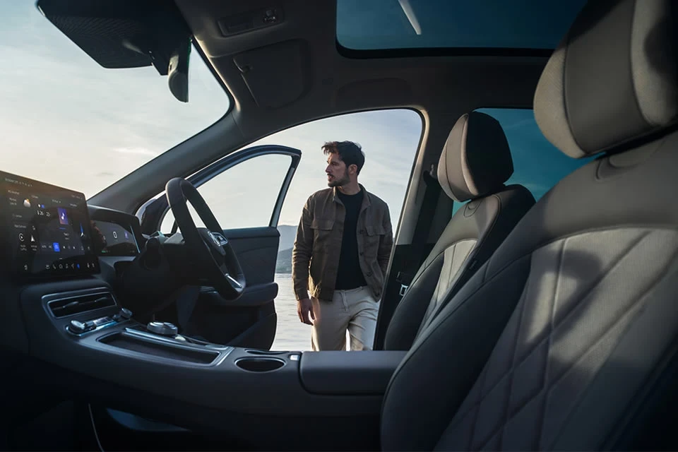 Thoughtful space. Soft-touch finishes.