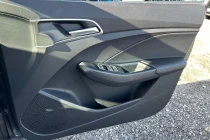 Vehicle Thumbnail 15