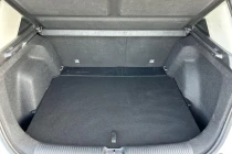 Vehicle Thumbnail 20