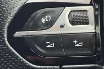 Vehicle Thumbnail 16