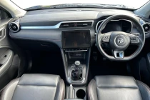 Vehicle Thumbnail 9