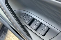 Vehicle Thumbnail 13