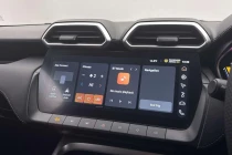 Vehicle Thumbnail 8