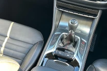 Vehicle Thumbnail 12