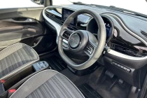 Vehicle Thumbnail 9