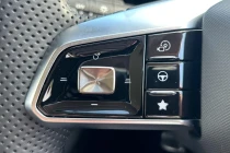 Vehicle Thumbnail 16