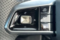 Vehicle Thumbnail 16