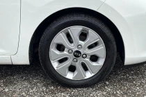 Vehicle Thumbnail 5