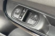 Vehicle Thumbnail 16