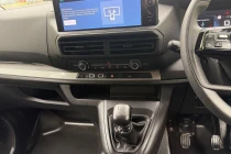 Vehicle Thumbnail 17