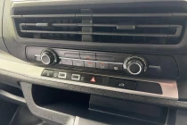 Vehicle Thumbnail 12