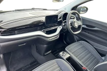 Vehicle Thumbnail 6