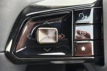 Vehicle Thumbnail 16
