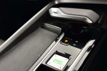 Vehicle Thumbnail 6