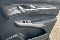 Vehicle Thumbnail 28
