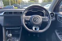 Vehicle Thumbnail 15