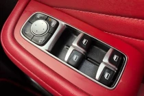 Vehicle Thumbnail 18