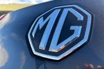 Vehicle Thumbnail 25