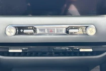 Vehicle Thumbnail 12