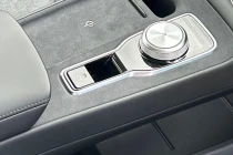 Vehicle Thumbnail 30