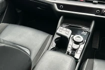 Vehicle Thumbnail 8