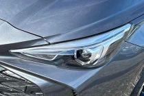 Vehicle Thumbnail 13