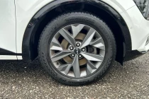 Vehicle Thumbnail 18