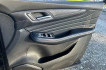 Vehicle Thumbnail 20