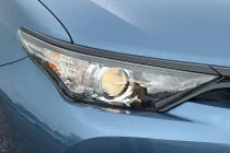 Vehicle Thumbnail 31