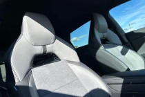 Vehicle Thumbnail 24