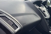 Vehicle Thumbnail 32