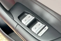 Vehicle Thumbnail 18
