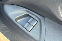 Vehicle Thumbnail 18