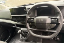 Vehicle Thumbnail 15