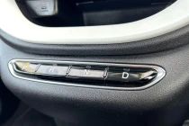 Vehicle Thumbnail 12