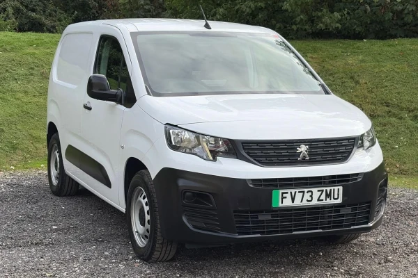 Peugeot e-Partner Listing Image